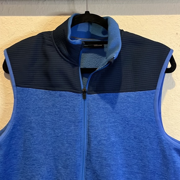 Under Armour Cold Gear Vest size Medium - Picture 2 of 6